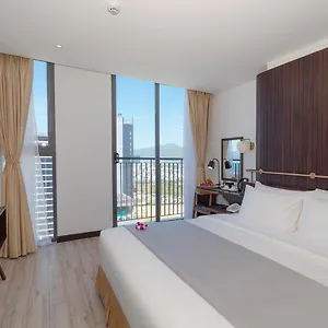https://majestic-premium-hotel.nhatrangbesthotels.com
